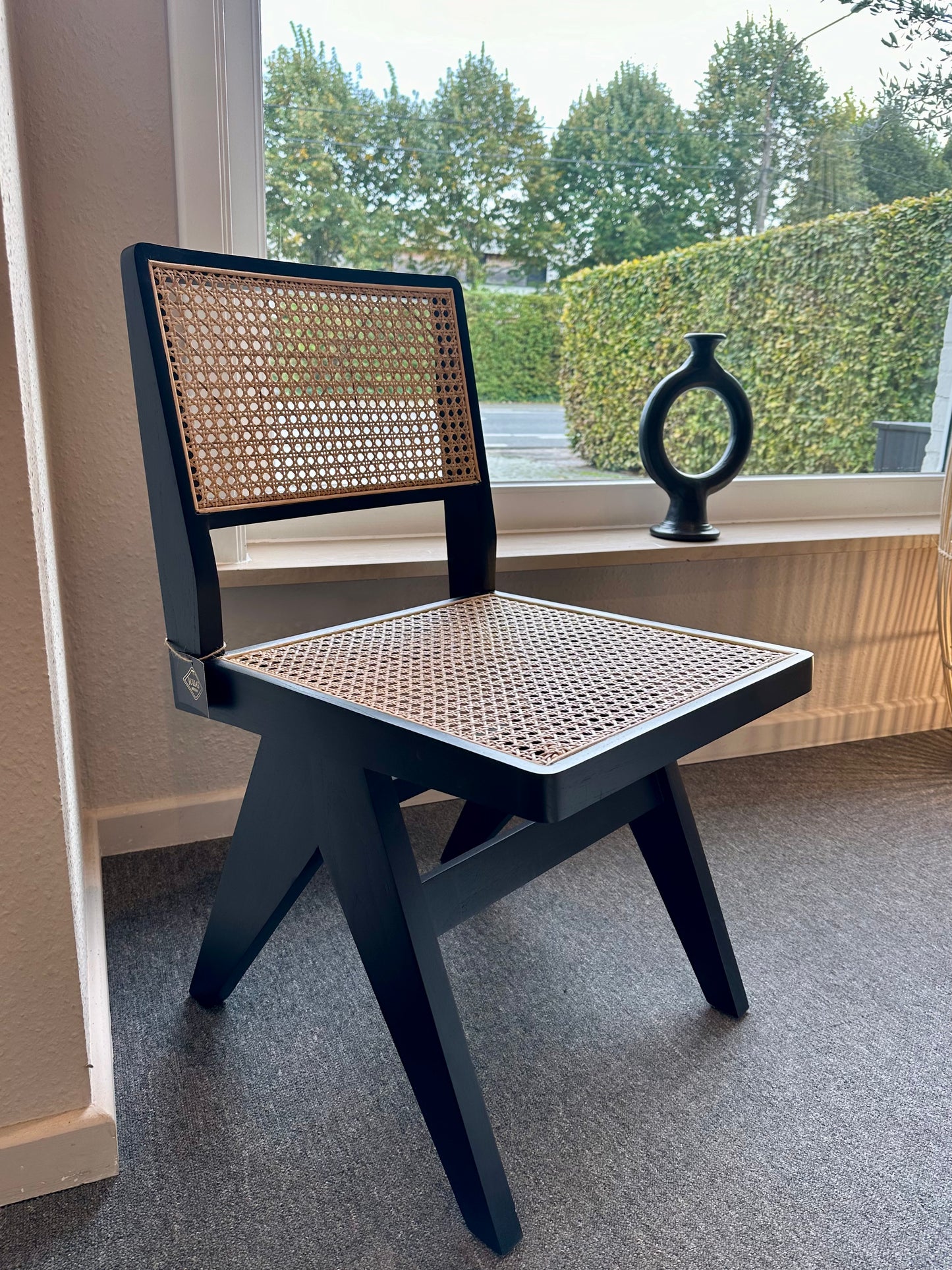 Stoel Japandi design